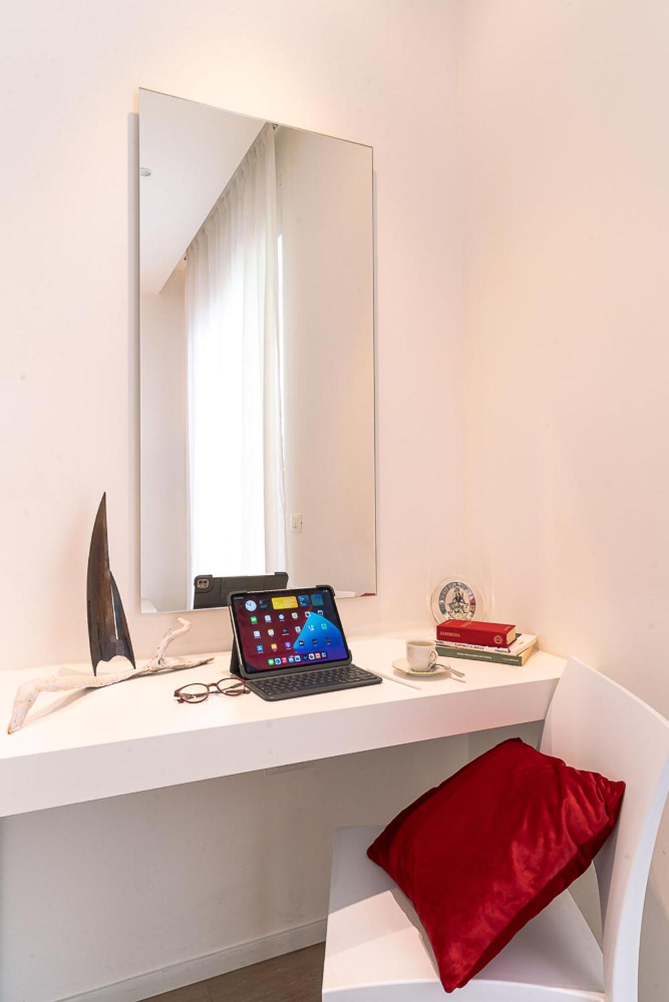 Spacious House In The Heart Of Cagliari With Terrace Villa Ngoại thất bức ảnh