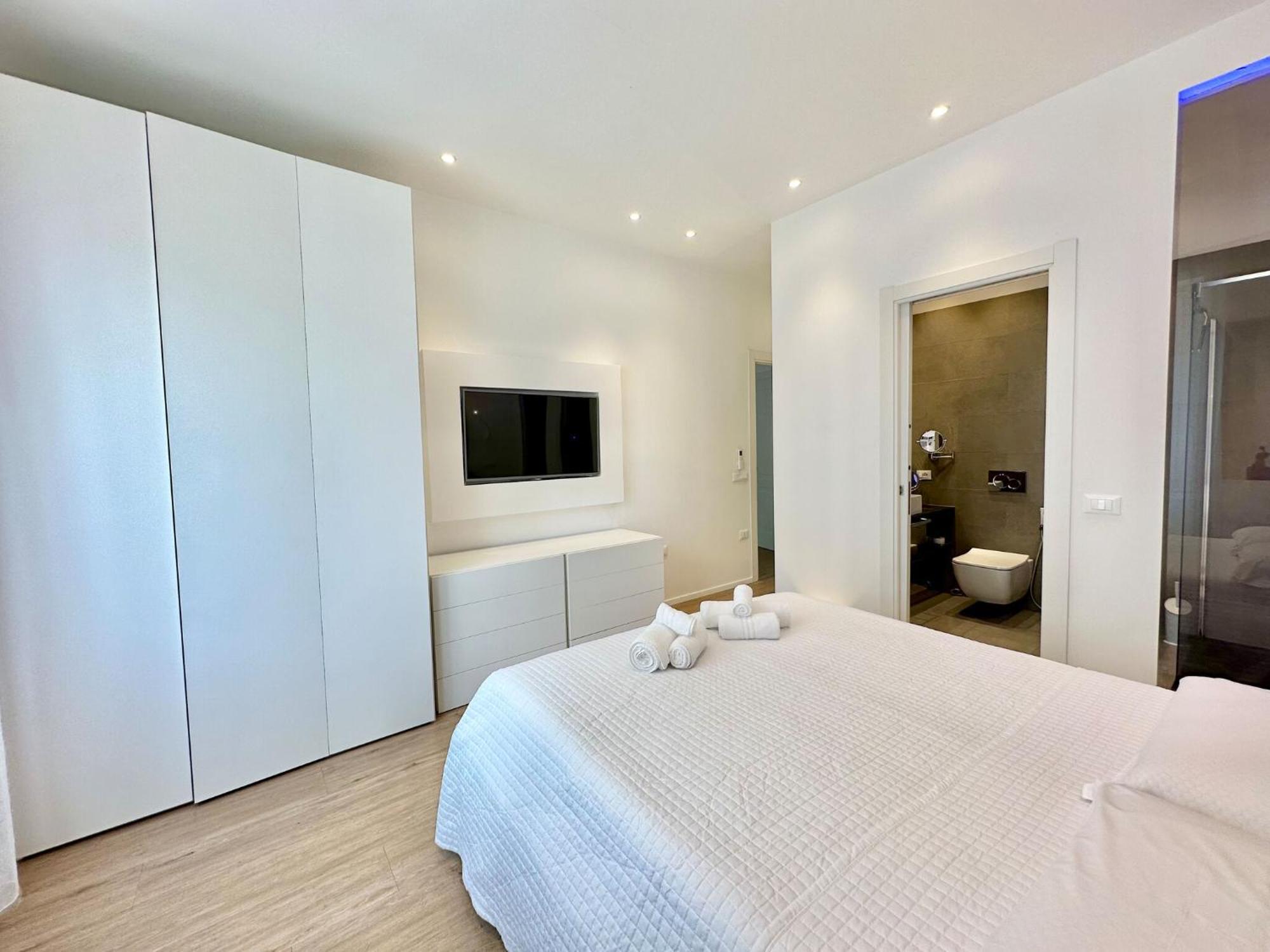 Spacious House In The Heart Of Cagliari With Terrace Villa Ngoại thất bức ảnh
